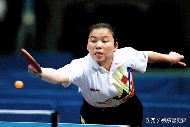 败光20亿、向洋人下跪、国籍成谜，邓亚萍身上的标签到底是真是假