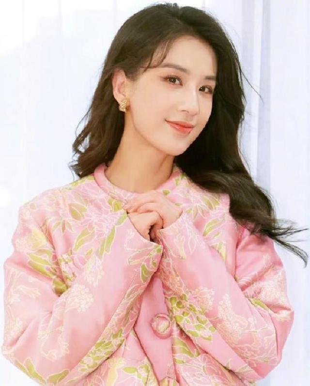 黄圣依做梦也没想到，离婚才7个月，8岁的儿子就开始为她争光了