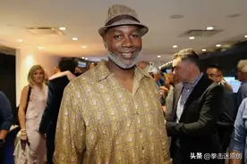 退役整整20年！前拳王刘易斯高调表态：我将100%复出，只要钱到位图片