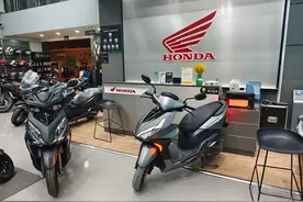 “裂刃”出鞘，全新NS125RX实车解析，比裂行提升了多少？图片