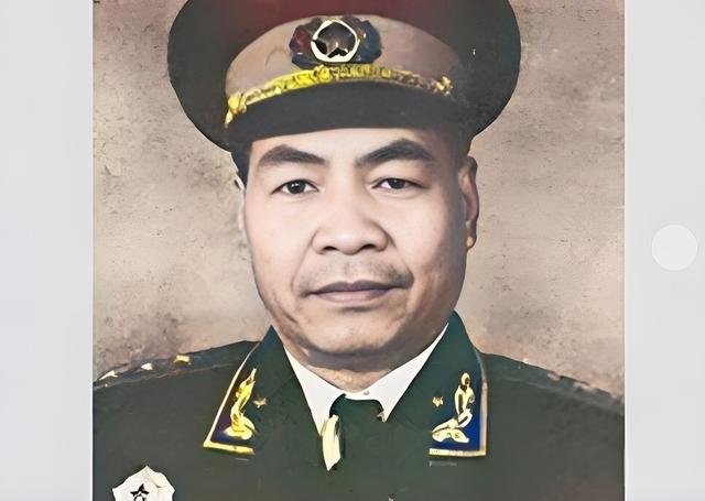 55年全军大授衔，彭德怀上报大将候选名单，毛主席提笔划去五人