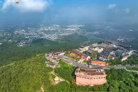 穿越千年迷雾，茅山道士不只是传说！陕西三兄弟被茅山供奉千年图片