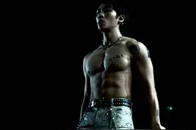 杨和苏出手！他的DISS已经写完了！图片