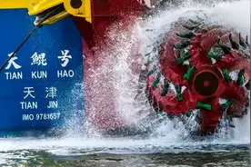 挖泥船算是被中国玩明白了，因为太过先进，被商务部禁止出口！图片