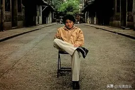 身高只有一米五，却是香港最有话语权的大佬，息影多年仍能获奖？图片