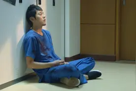 中国医院最缺人的岗位，医生的死亡率比病人还高图片