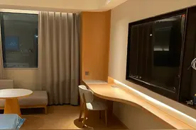 前台保洁提醒：住酒店时，一定要检查这“4个地方”，这是为啥？图片