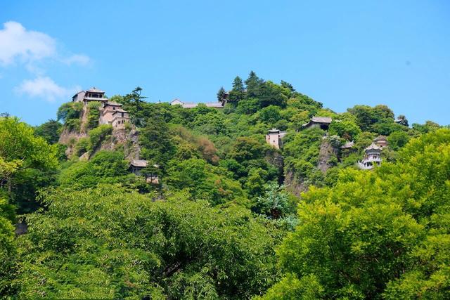 崆峒山四季游！你绝对不想错过的惊喜计划！