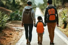 从独生子女父母奖励到生育补贴3600，40年，养老与子女无关也有关图片