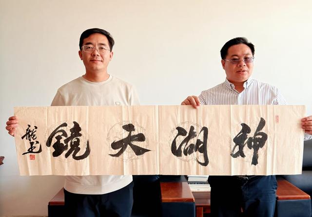 著名文化学者张龙携李云辉、闫伟一行探访神木 以文赋能塞上文旅