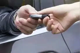 驾龄不够，租车公司代为注册网约车司机？小心是“坑”！图片