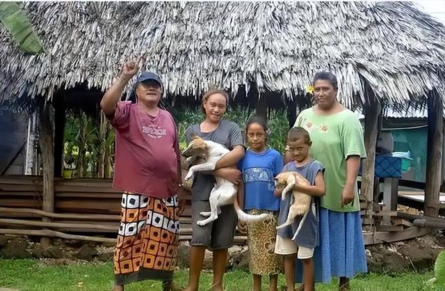 世界上“最透明”的国家：男女不注重隐私，就连晚上睡觉都不关门