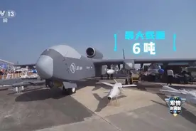 中国“空中无人机航母”即将首飞 可搭载上百枚巡飞弹图片