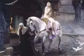 湖北女子在商场捂脸裸逛，当事人还是路人遭受的伤害更大？图片