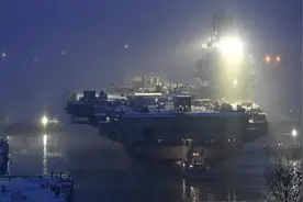 库兹涅佐夫号航母差点被炸！外人都无语了：还是找中国帮忙算了图片