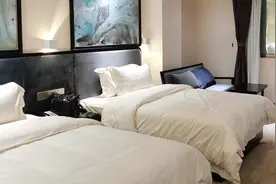 酒店房间被24小时直播，偷拍视频带面部特写售卖20元一条图片