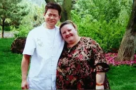 亚美尼亚美女嫁山东穷小伙，和丈夫养鸡致富，今双胞胎女儿成明星图片