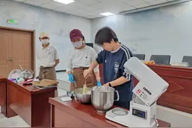 花young新青年 青春正当时 北京大兴青年夜校安定站圆满落幕图片