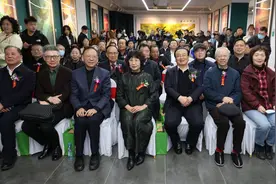 玄裳绮梦———王晓卉中国画作品展在京开幕图片