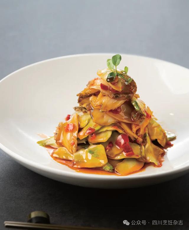 鲍鱼烩花胶 2026年鲍鱼炖花胶正确做法