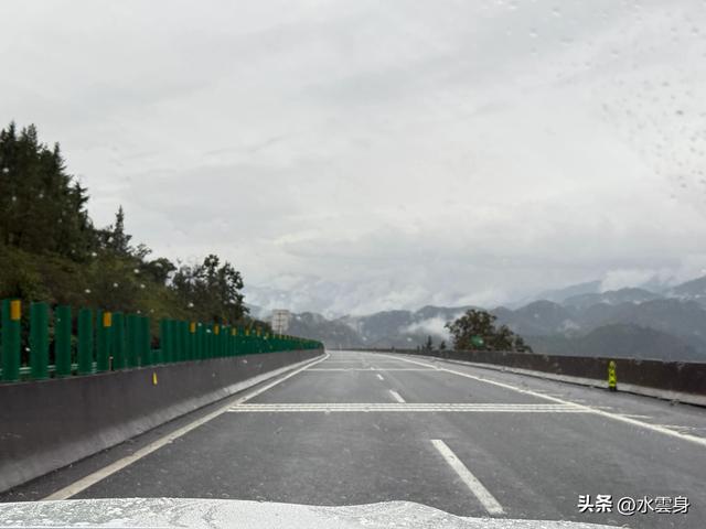 北京自驾长江三峡，神农架之旅（3）