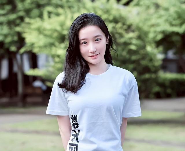 被称“脓包	”后，郑丽文任命新大将	，向大陆摊牌，蔡正元表态亮了