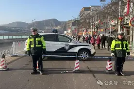 兴县圆满完成2025年元宵节道路交通安保工作图片