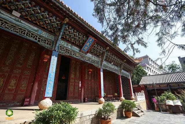 带着孙女去旅行（169）云南石林县印