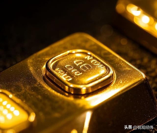 金价疯涨60%后警报拉响！2026是回调还是续涨，看懂3个关键再出手