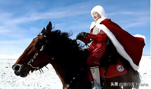 恰似蛟龙御风去——贺娇龙礼赞