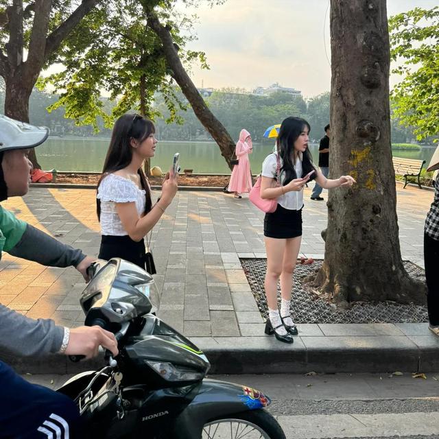到了越南被震住，我在河内小镇，仿佛穿越回90年代！