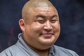 和尚们吃素却肥胖？揭秘寺庙饮食与生活方式图片