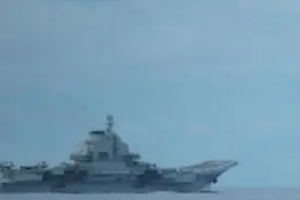 距离关岛1300公里！辽宁舰首次远航就有大动作，改装战斗舰真值了图片