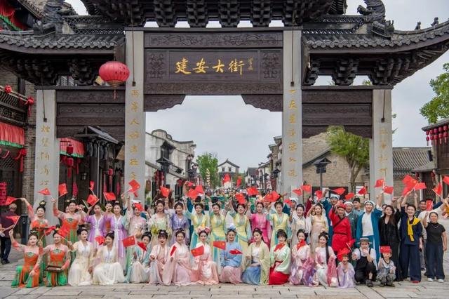 特色盛宴点亮黄金周！盐都“热力值”拉满！
