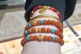 黄金配这些珠珠绝了！显白显贵还招财，99%都不知道的神仙组合图片