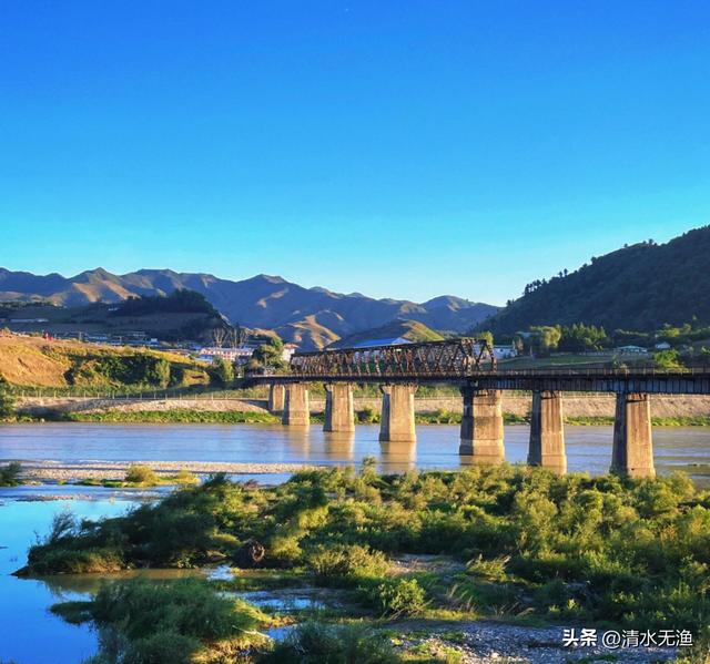 东北这座小城，名气不大却是世遗古都，风景大气壮观，几乎0差评