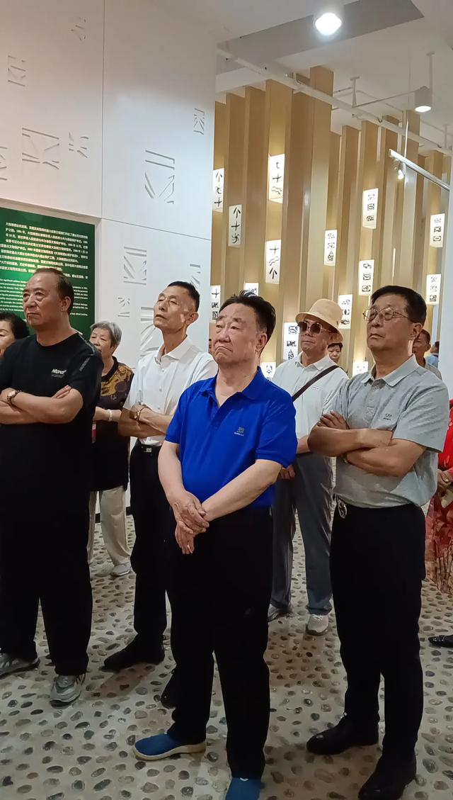 同学聚会秦安品蜜桃