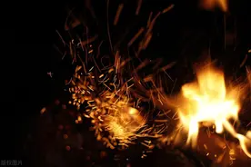 《毛选》第一卷，星星之火，可以燎原（1）图片