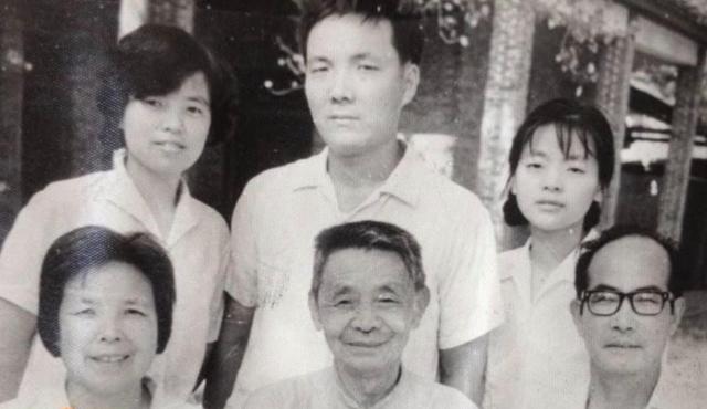 被要求滚出主持界，沦为众矢之的的央视主持董倩到底做错了什么?