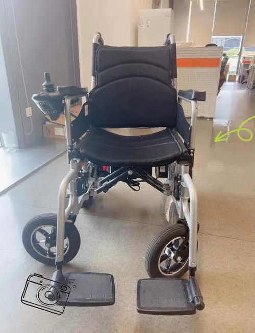 交警提醒：60岁以上无驾照，这3类代步车放心开	，上路无忧！