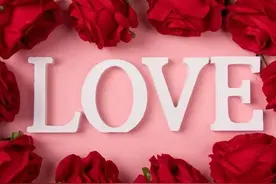 “接吻”时，女人爱你成瘾了，才会允许你做这3件事情图片