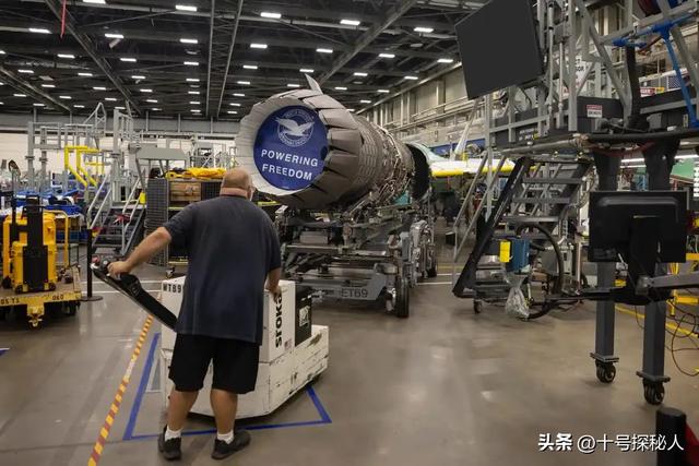 中美实力差距到底有多大？张召忠：我可以负责任讲	，别再被误导了