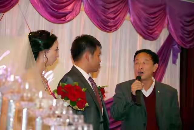 父亲婚礼致辞，看哭全场！