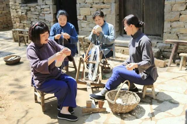 跟着色彩游临沂 | 斑斓秘境・山水写生之旅，解锁秋染沂蒙的N种美好