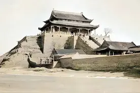 太罕见，1907年法国人拍摄的开封！龙亭真荒凉，铁塔周围没游客图片