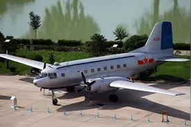 报废的飞机竟然敢飞上天：1992年10月8日武汉航空4211号班机空难图片