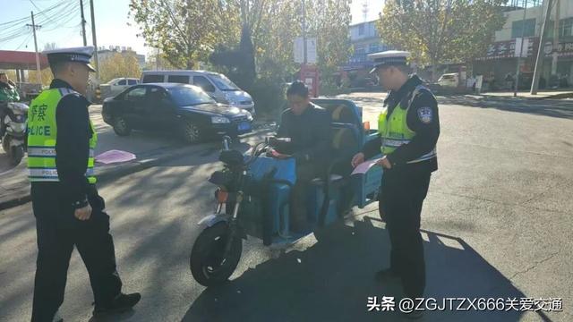 交通秩序整治 偃师交警一直在行动
