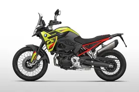 谁说ADV一定要大排？这几款高颜值300CC拉力车你不得不了解！图片