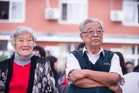 《褚时健传》之：一生行好事，千古留芳名图片
