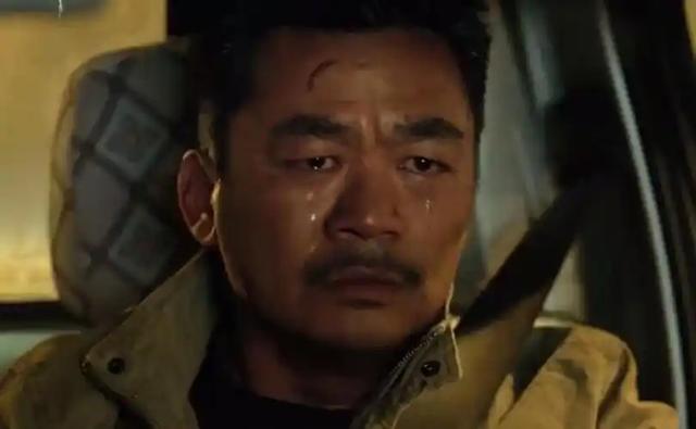 王宝强离婚9年，拿下200亿票房成就！一对子女成为他的“救赎”！